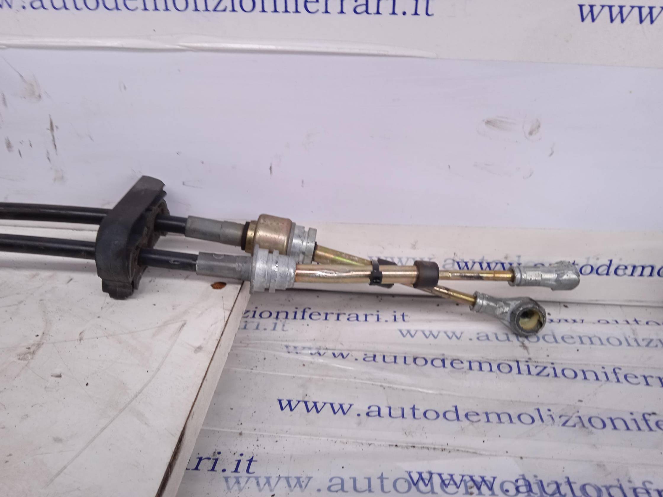 Cavo comando leva cambio sx.